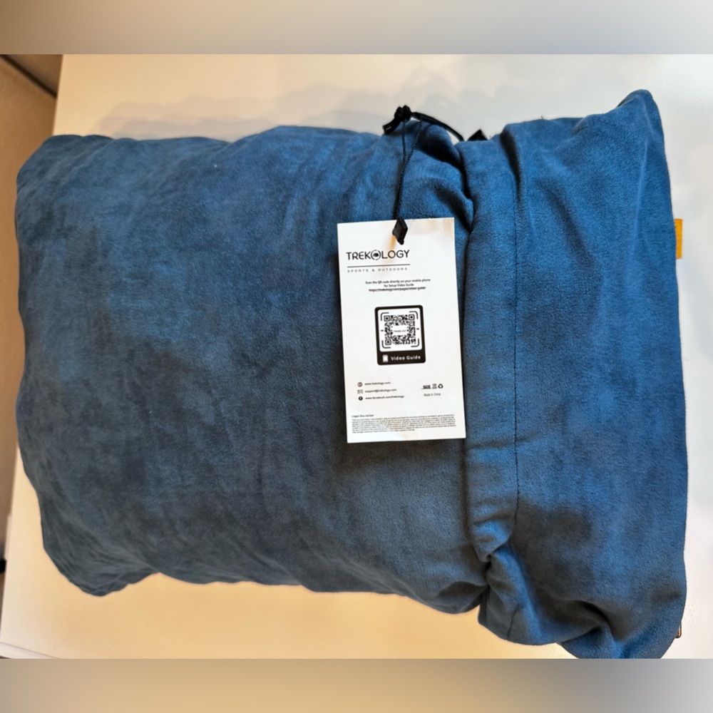 NWT Trekology foam pillow